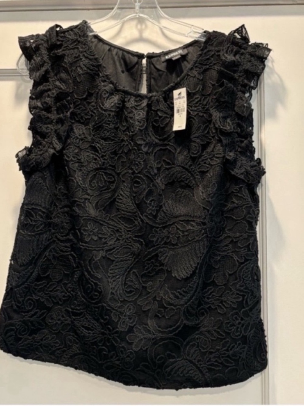 Express NEW Sleeveless Lace Top Black Womens Medium Feminine Dark Academia - Picture 9 of 10